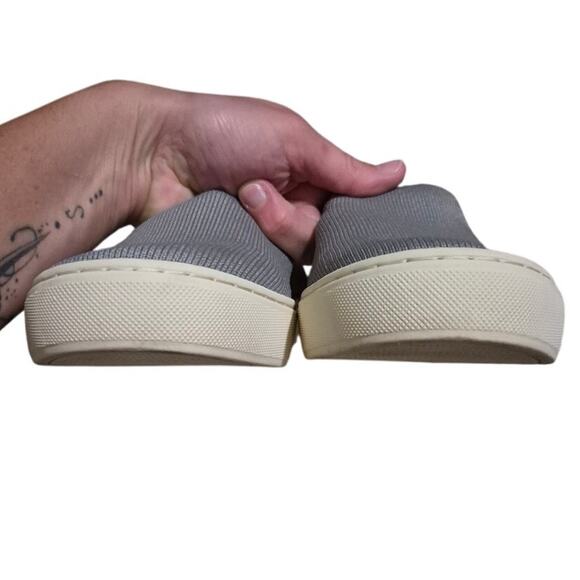 Rothys The Original Slip-On sneakers in gray - Picture 5 of 6